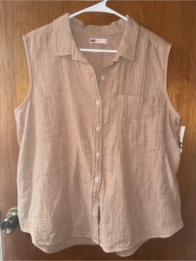 Sleeveless Button-Down Top - Light Taupe